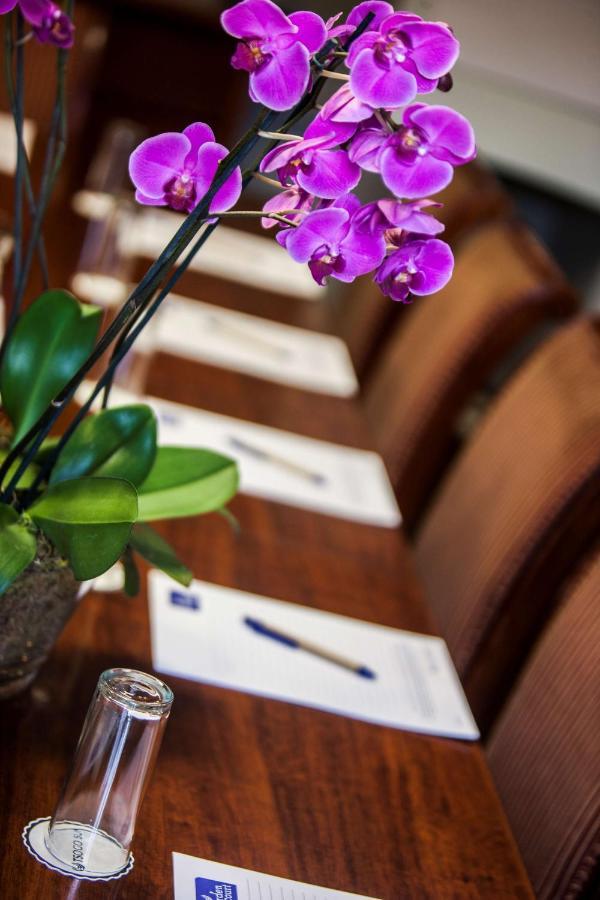 Garden Court Morningside Sandton Johannesbourg Extérieur photo